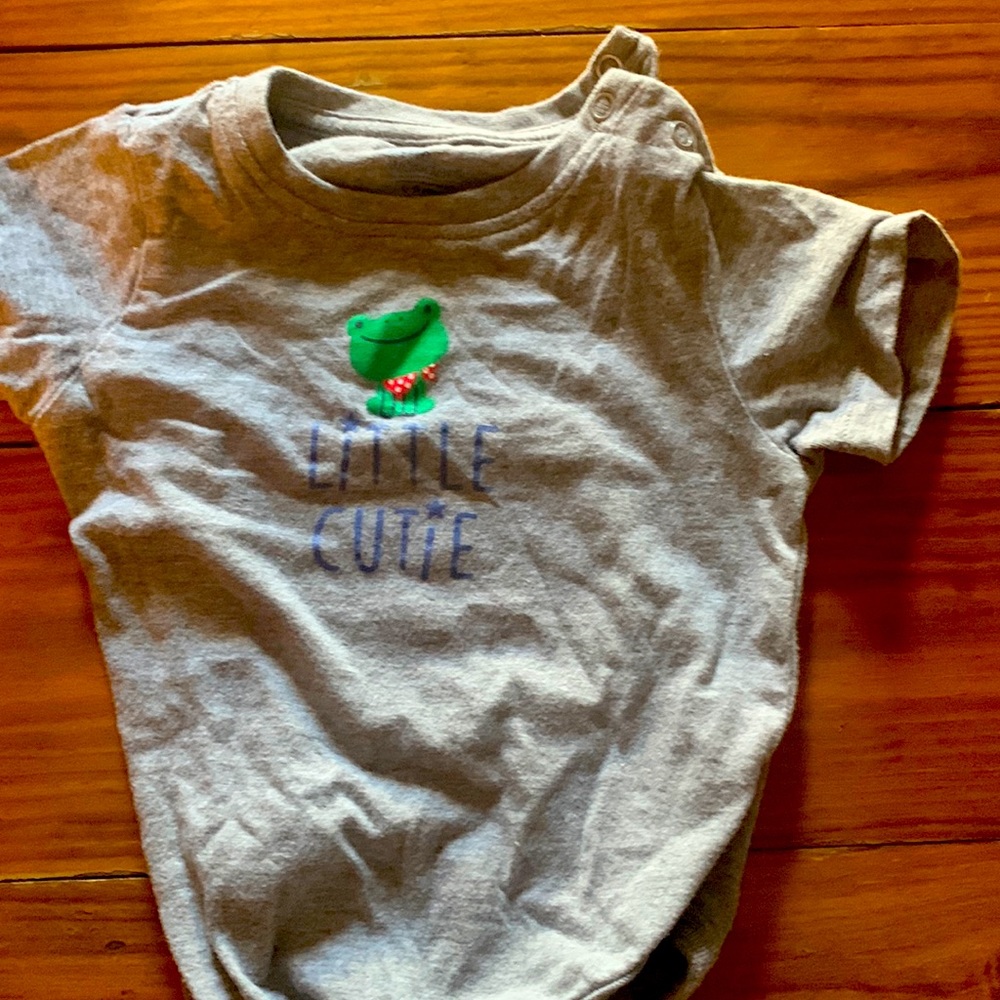 Little cutie onesie by little wonders